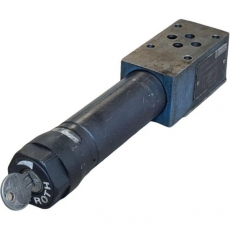 Válvula redutora de pressão ZDR6 DA3-43/150Y - REXROTH usada