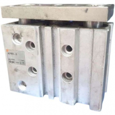 Cilindro pneumático MGPM25-25 - SMC seminovo