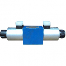 Válvula direcional REXROTH 54WE10G33 CW220RN9Z5 seminova