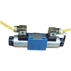 Válvula direcional REXROTH 4WE6H60/EW220N9K4 usada