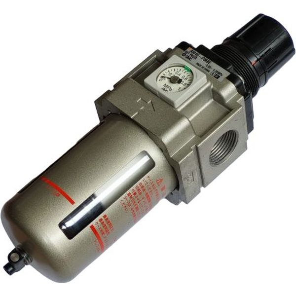 tamanho do corpo 40, conexão rosca 3/4, vazão 2500 Nl/min, pressão de trabalho 0,5-8,5bar, dreno manual, grau de filtragem 5 microns, sistema modular, regulador de pressão com travamento mecânico


