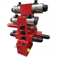 Conjunto de válvulas hidráulicas REXROTH 4WE10J33/CG24N9K4