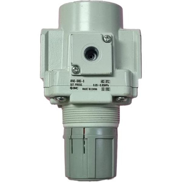 tamanho do corpo 40, conexão rosca 1/2, vazão 4300Nl/min, conexão do man&ocirc;metro 1/4, sistema modular, travamento mecânico
