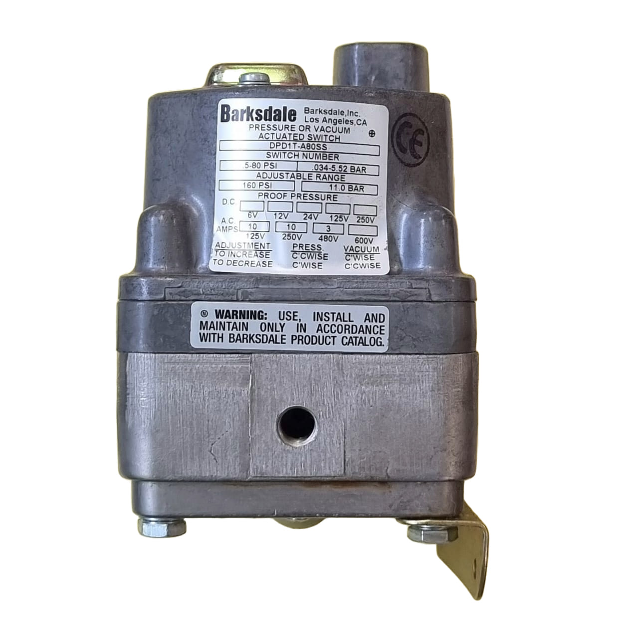 5-80PSI 0.034-5.52BAR <br/>
intervalo ajustável 160PSI/11.0BAR