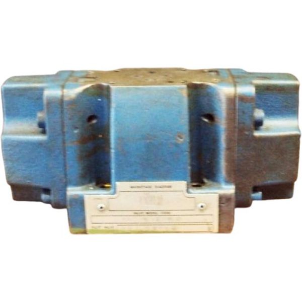marca: VICKERS <br/>
modelo: DG5S52ALTMUH530 <br/>
estado: usada
