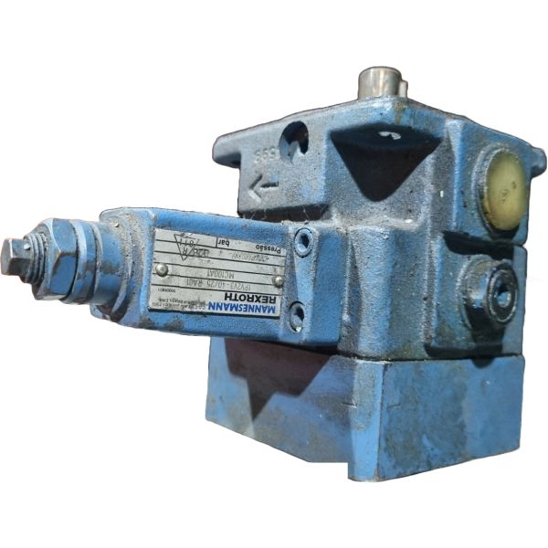 Bomba de deslocamento geométrico variável, Série 40, tamanho 25, deslocamento 19 cm3/revolução. Efetuamos a reforma de bombas hidráulicas. Consulte-nos. 