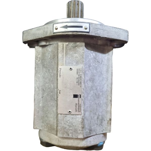 bomba de engrenamento externo, Série 30, fluxo nominal 32,6 cm3/rotação, fluido óleo mineral