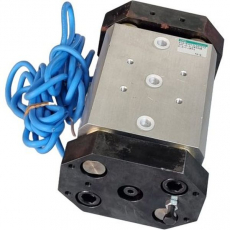 Cilindro pneumático XCA-B5015L4015T2 YDT-D-FL285338 - CKD seminovo
