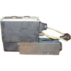 Válvula direcional proporcional VTDFPE-A-21/G24K0/0A0E/V - REXROTH usada