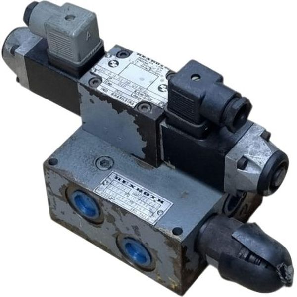 4/2 vias, tensão 24V DC, pressão de 315bar, ISO 4400 - REXROTH usada