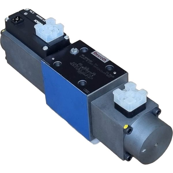 Válvula hidráulica, ISO 4401, 4/3 vias, 24 V DC -  REXROTH seminova