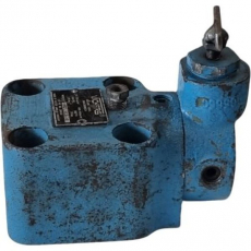 Válvula de segurança e  descarga URG1 06 F 12- VICKERS usada