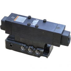 Válvula pneumática H3517BCA57A - PARKER seminova