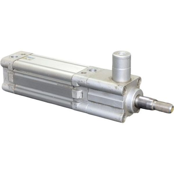 Cilindro da série DNC ( ISO 15552), com diâmetro de 50 mm, curso de 80 mm, sistema de amortecimento pneumático PPV, detecção magnética e travamento mecânico -FESTO usado