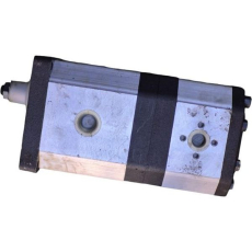Bomba de engrenagens helicoidal PGE104-6000/2250-RBS1/4-N-3900 4180342 - HYDAC seminova 