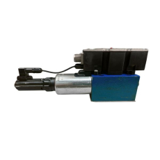 Válvula hidráulica 4WREE-10-EA50-22/G24K31/F1V - REXROTH seminova