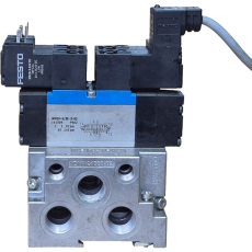 Válvula pneumática MN2H-5/3E-D-02 161098 - FESTO usada Válvula pneumática MN2H-5/3E-D-02 161098 - FESTO usada