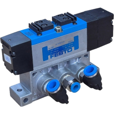 Válvula pneumática VL-5/3E-D-1 161065 - FESTO seminova Válvula pneumática VL-5/3E-D-1 161065 - FESTO seminova