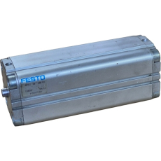Cilindro pneumático ADVU-63-188-PA 156007 63X188 - FESTO usado Cilindro pneumático ADVU-63-188-PA 156007 63X188 - FESTO usado