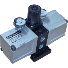 Regulador intensificador de pressão (booster) EVBA1110-F02 - SMC seminovo Regulador intensificador de pressão (booster) EVBA1110-F02 - SMC seminovo