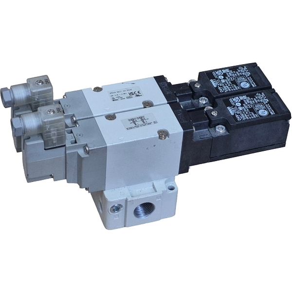 2 válvulas com montagem sobre placa, com placa, pressão 0,25~0,7MPa, tensão 24VDC. Limite OMRON D4N-9B31. 