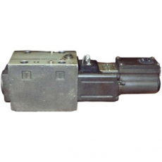 Válvula servoproporcional DLKZOT-140-T73/20 - ATOS usada