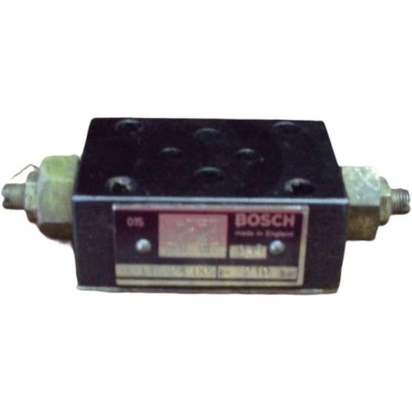 marca: Bosch <br />
modelo: 0811324002 <br />
estado: usada