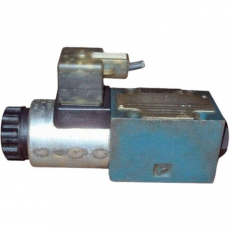 Válvula direcional REXROTH 4WE6D61/EG24N9K4 usada