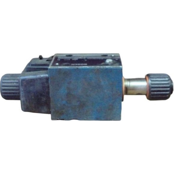 marca: Bosch <br />
modelo: 0810001787 <br />
estado: usada