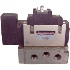 Válvula pneumática VFS3110-2DZ - SMC usada