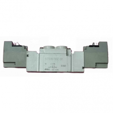 Válvula pneumática SY7220-5DZ-02 - SMC usada