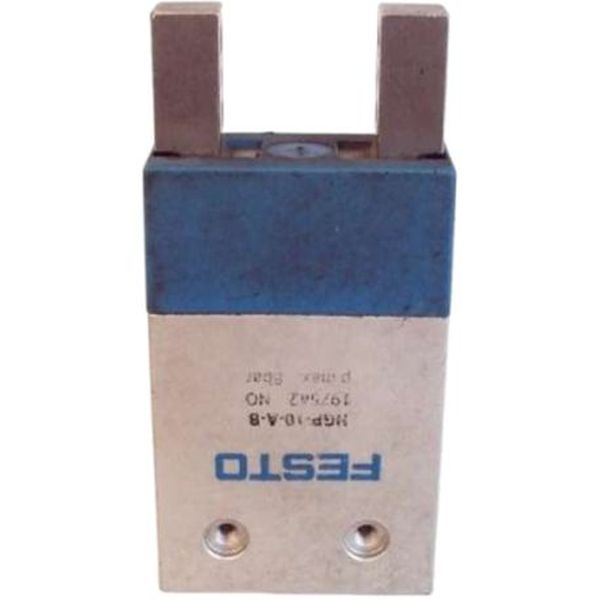 tamanho 10, para sensor de proximidade, série B, modo de operação dupla ação, conexão pneumática M3. Modelo descontinuado pelo fabricante. Temos estoque. Consulte-nos.