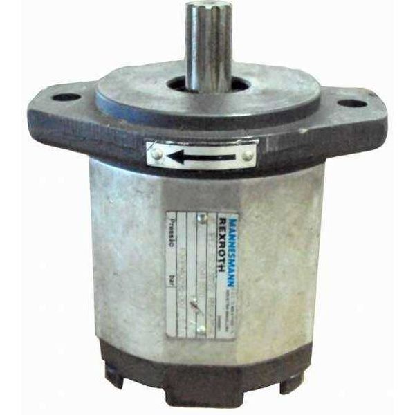bomba de engrenamento externo, Série 23, fluxo nominal 22 cm3/rotação, rotação horária, fluido óleo mineral