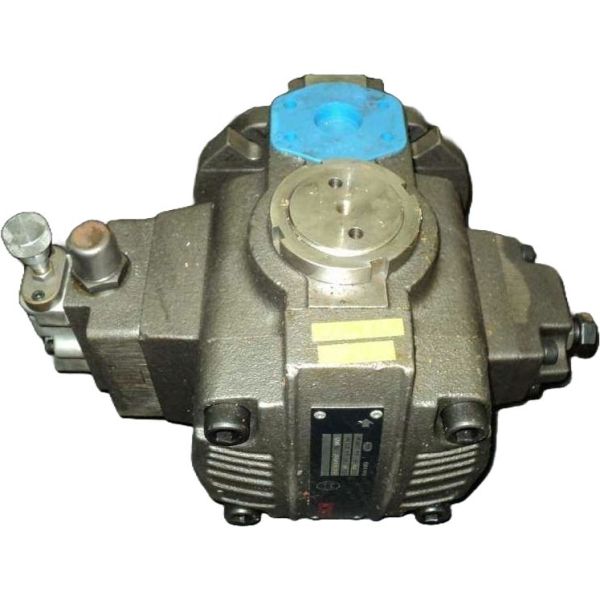 BOSCH <br />
0513800407 V=80cm3 p=210 bar <br />
seminova