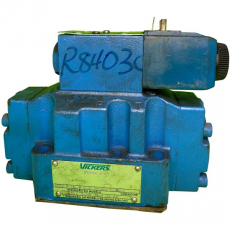 Valvula direcional DG5V-7-2ALMUH720BR4 - VICKERS seminova