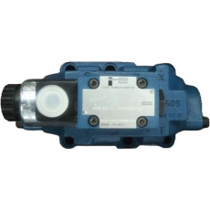Válvula direcional REXROTH 4WEH20EA50/6EG24N9K4 usada