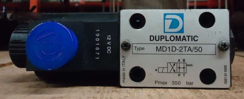 Série MD1D, CETOP 03, 4/2 vias, pressão máxima 350bar, fluxo máximo 75 l/min, corrente direta