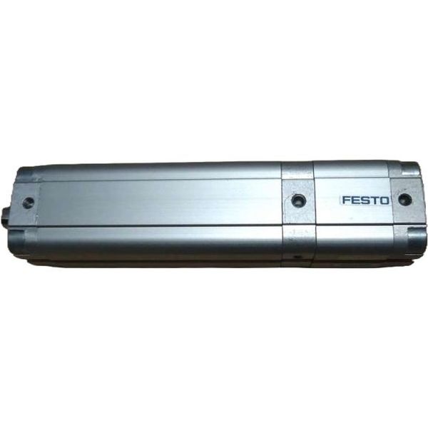 cilindro compacto, cilindro de múltiplas posições, diâmetro 25mm, anéis/placas de amortecimento elástico nas posições finais de curso, detecção de posição