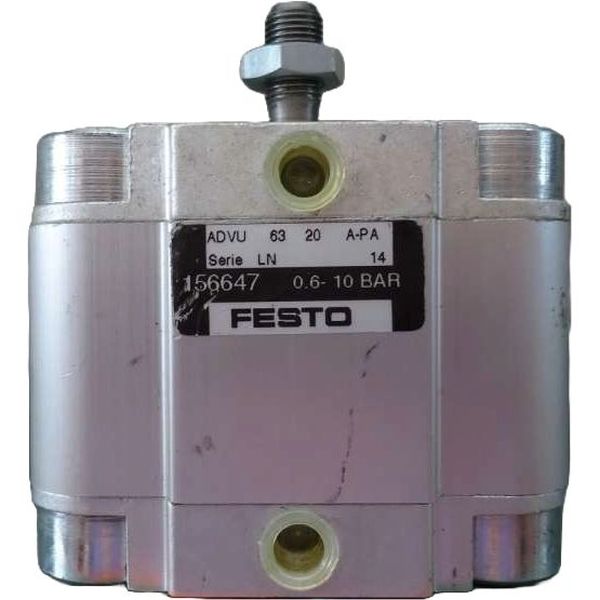cilindro compacto, diâmetro 63mm, curso 20mm, rosca externa, anéis/placas de amortecimento elástico nas posições finais de curso, detecção de posição