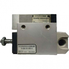 Válvula pneumáticas 0-026-493-0 e 0-026-02-000-0 - KRONES usadas
