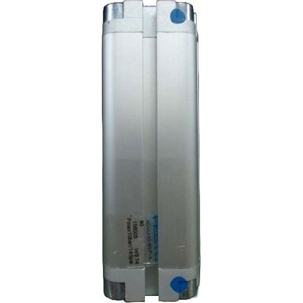 cilindro compacto, diâmetro 25mm, curso 80mm, anéis/placas de amortecimento elástico nas posições finais de curso, detecção de posição