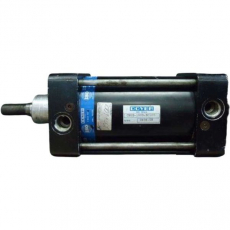 Cilindro pneumático CNGB-100D-B0100 - DOVER usado