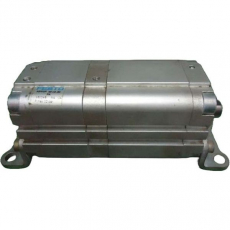 Cilindro pneumático ADVUP-401030 - FESTO usado