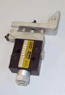 Válvula pneumática (modelo: 5110-3140-00)