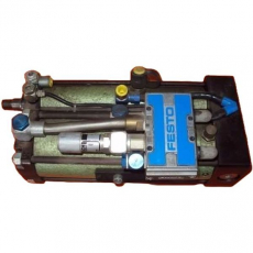 Atuador de força Multipower U10 - FARGER JOOSTEN usado Atuador de força Multipower U10 - FARGER JOOSTEN usado