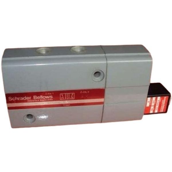 5 vias / 2 posições, conexão rosca 1/2, acionamento simples solenóide 110-125V/60Hz, tipo construtivo poppet, corpo alumínio, vedações Buna-N, fluido ar / gases inertes