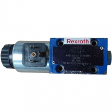 Válvula direcional REXROTH 4WE6U1261/EG24N9K4 seminova Válvula direcional REXROTH 4WE6U1261/EG24N9K4 seminova