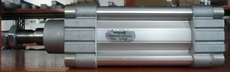 Cilindro pneumático 08221220/52-50X52 - REXROTH seminovo
