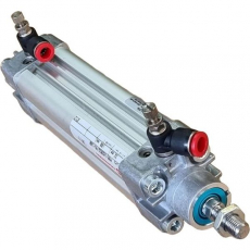 Cilindro pneumático PRA/182032/AV/100 32X100 - NORGREN seminovo