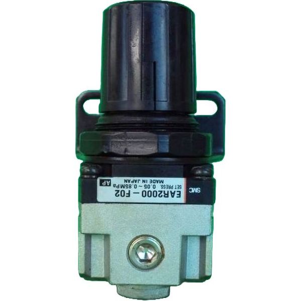 regulador com suporte para fixação, tipo modular, conexão rosca 1/4, conexão para o man&ocirc;metro 1/8, fluxo 550 nl/min, pressão máxima de operação 10bar, fluido ar comprimido
